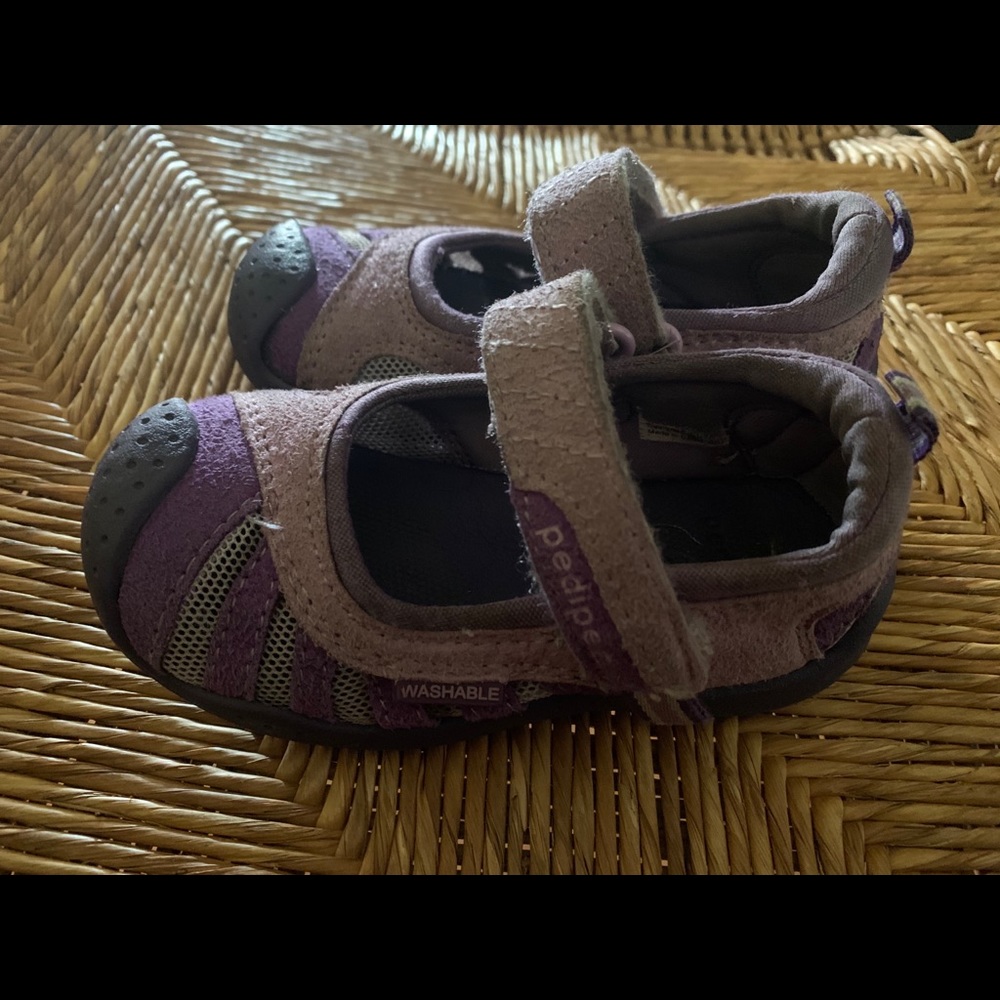 Girls Sandals - Picture 3 of 3